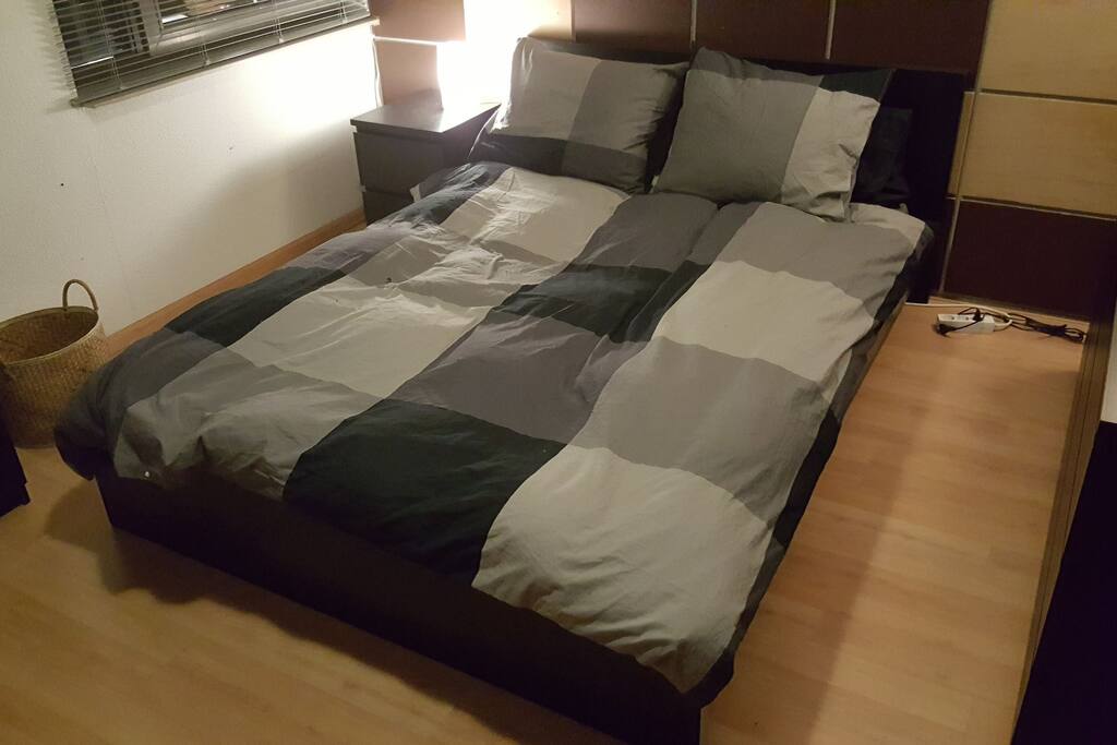 Lekker ruim slapen in dit fijne grote bed