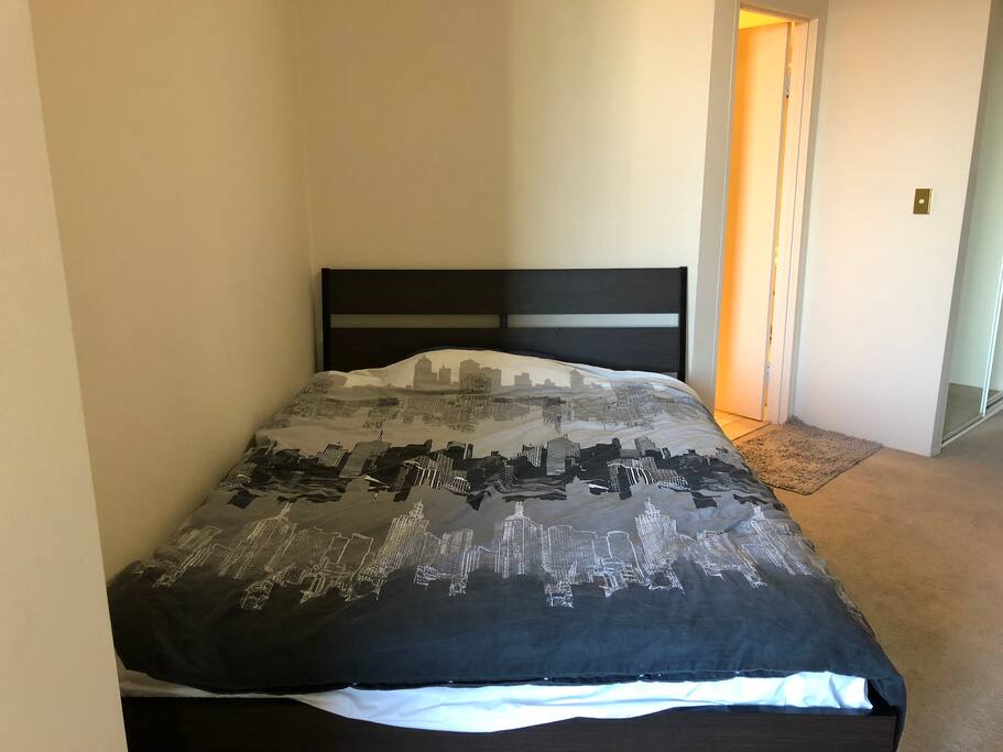 Queen Bed