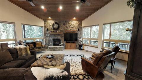 Moon River - Newly Renovated - On the River -