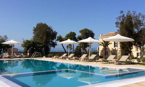 Villa Vithania, Cozy Escape in Aegina