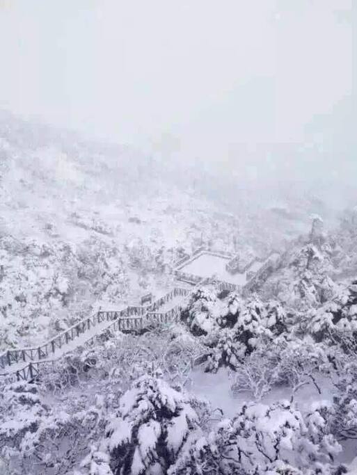 苍山雪