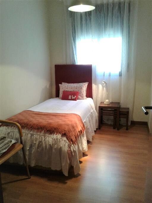 Room 1 pax