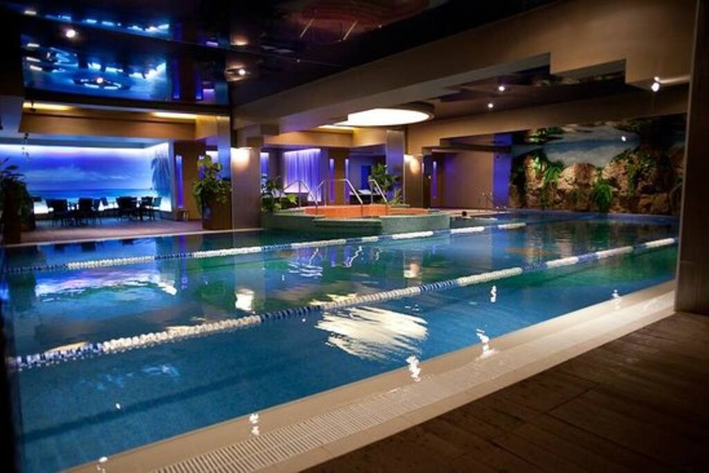 Rin Grand Pool