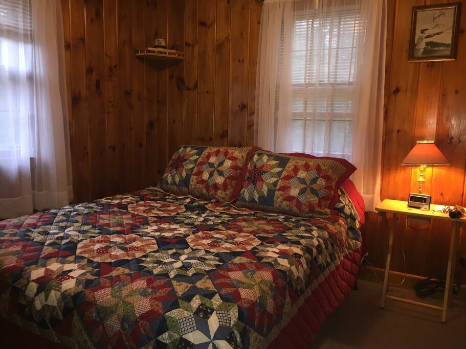 Queen Bed