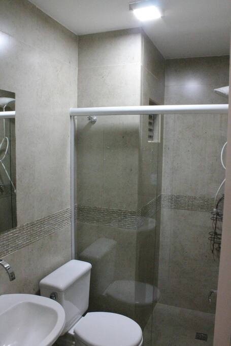 Banheiro confortavel