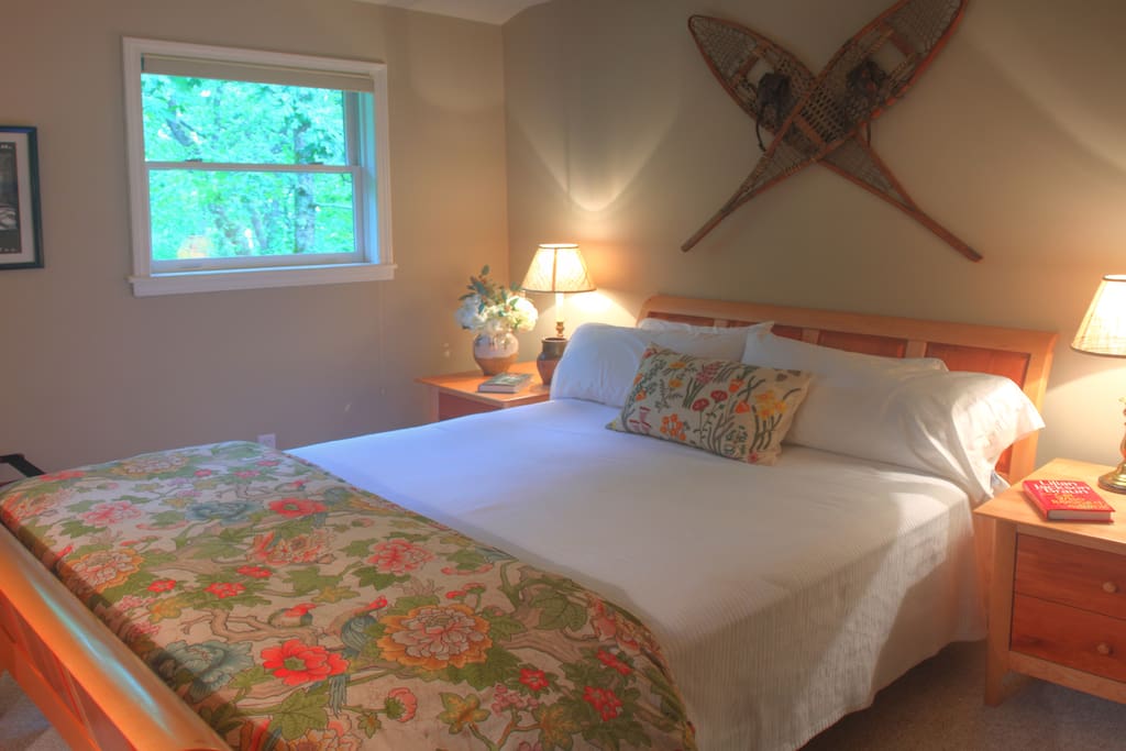 Bedroom - Queen Sleep Number Mattress