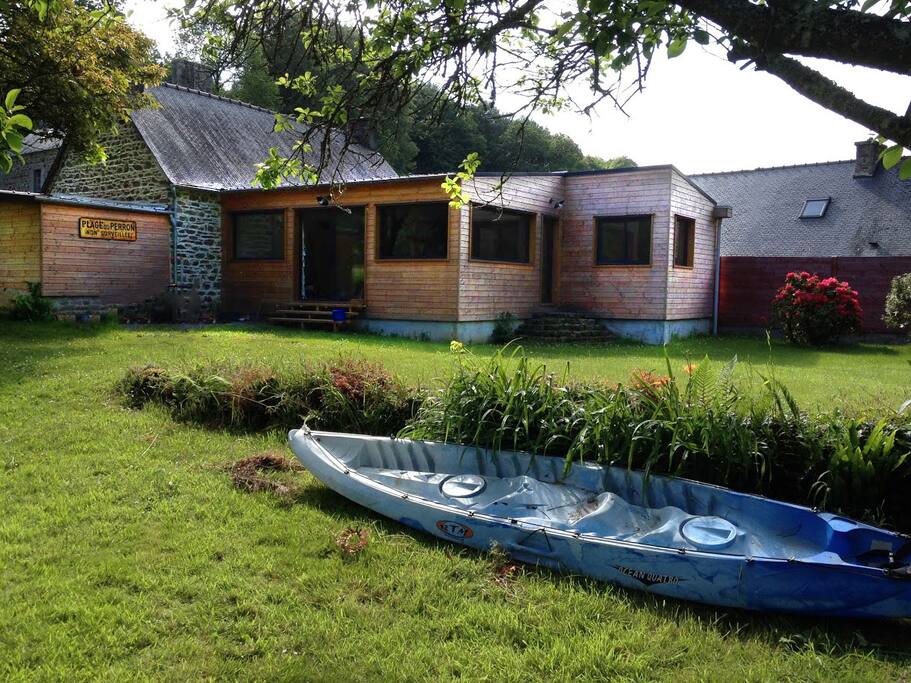Vue extérieure et kayak