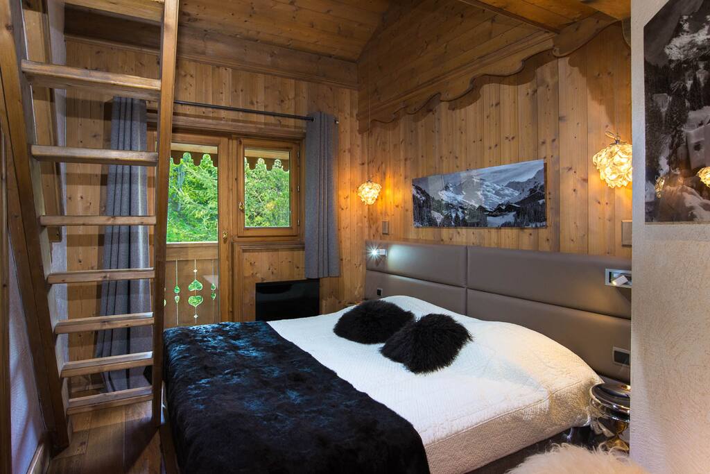 Chambre 1 avec lit supplémentaire en mezzanine (photo suivante)