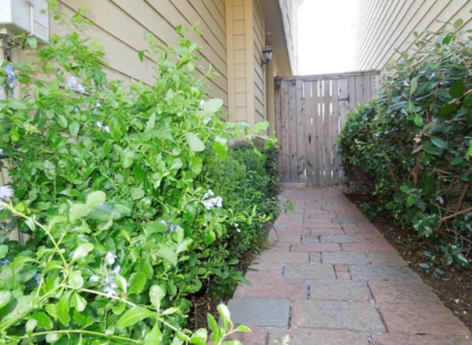 Private townhouse entrance