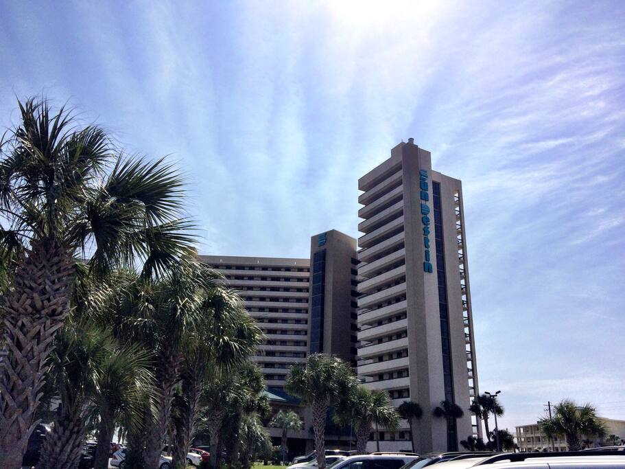 The Sundestin Beach Resort - a mainstay of the Destin, Florida vacation rental scene!