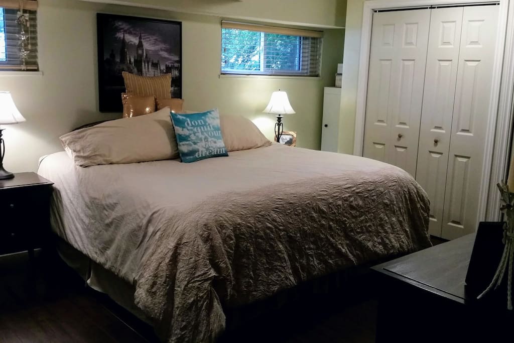 Master bedroom with King bed