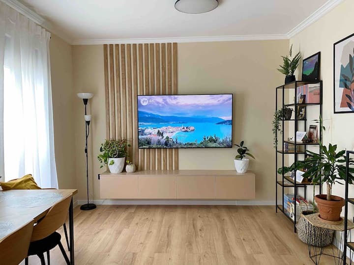 Luxury 2br Apartment With Beautiful View - Budva