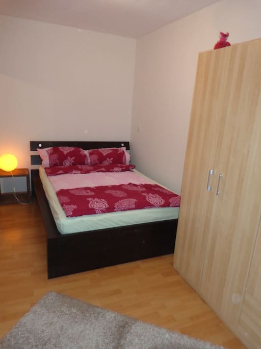 Schlafzimmer I