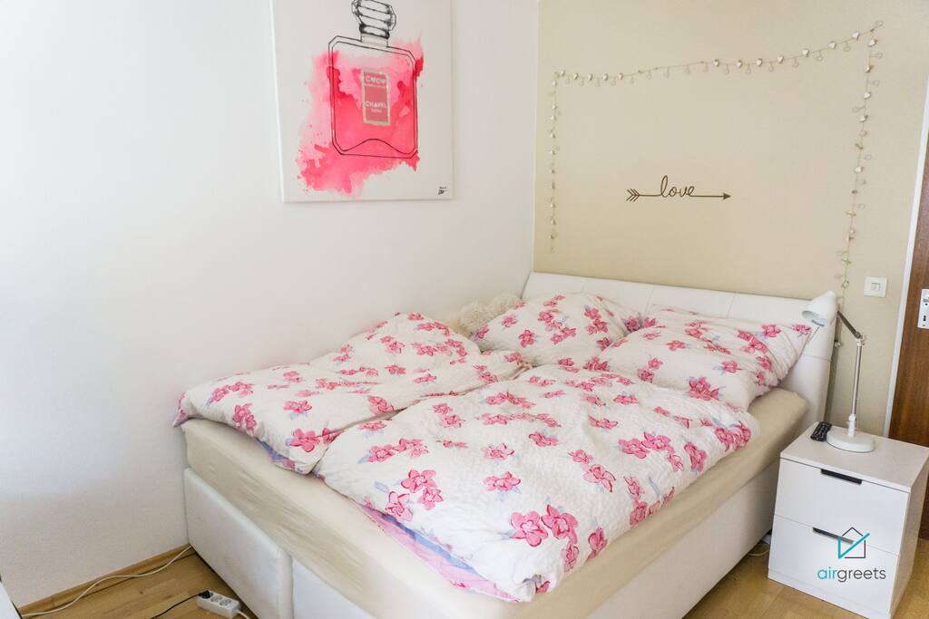 The box spring bed promises relaxed nights.