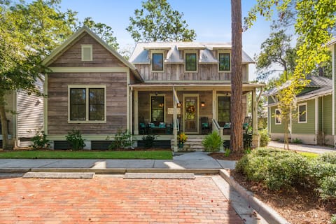 Bluffton Farm Cottage: Enjoy the Holidays & Summer