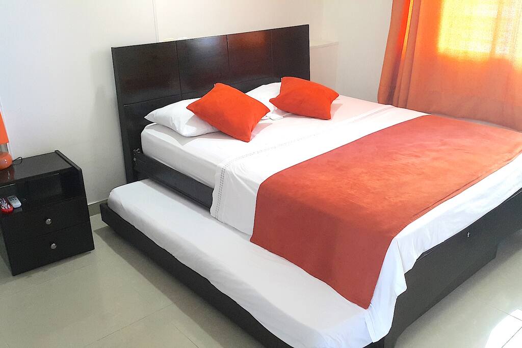 Capacidad 5 personas
Cama nido doble