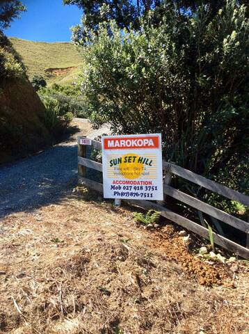 Download Sun Set Hill Houses For Rent In Marokopa Free Wallpaper Sun Set Hill Houses For Rent In Marokopa Desktop Wallpaper