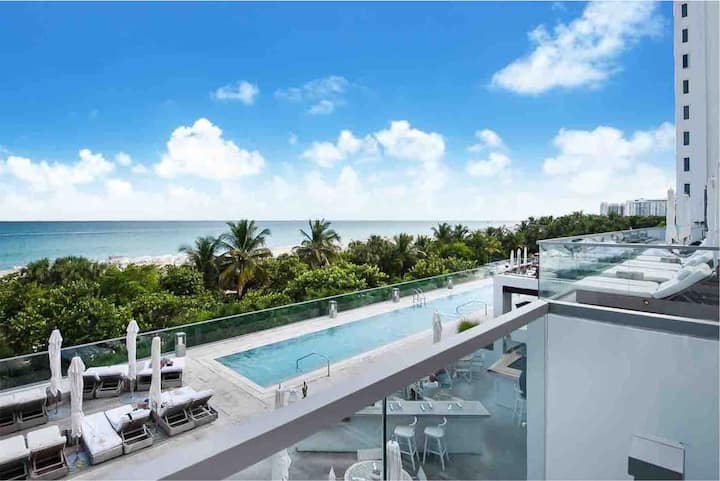5 Star Ocean Front Beach Club Resort - South Beach, FL