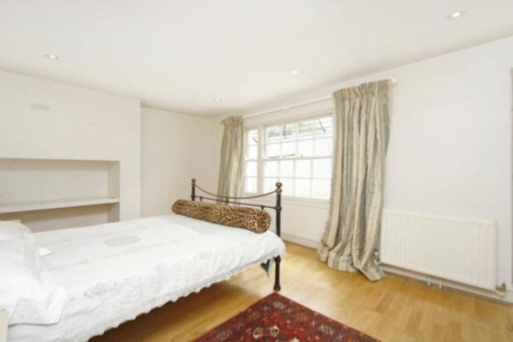 Front bedroom