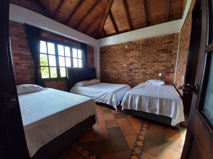 غرفة النوم 2