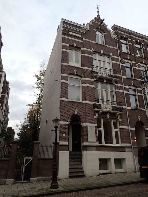Front view of 19th century house house