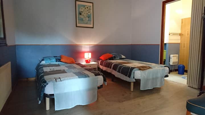 Dormitorio 2 
Camas 200X90