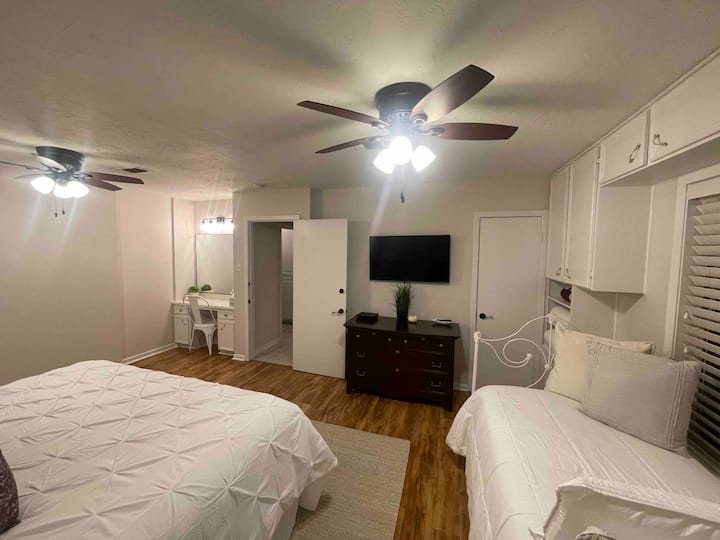 غرفة النوم 1