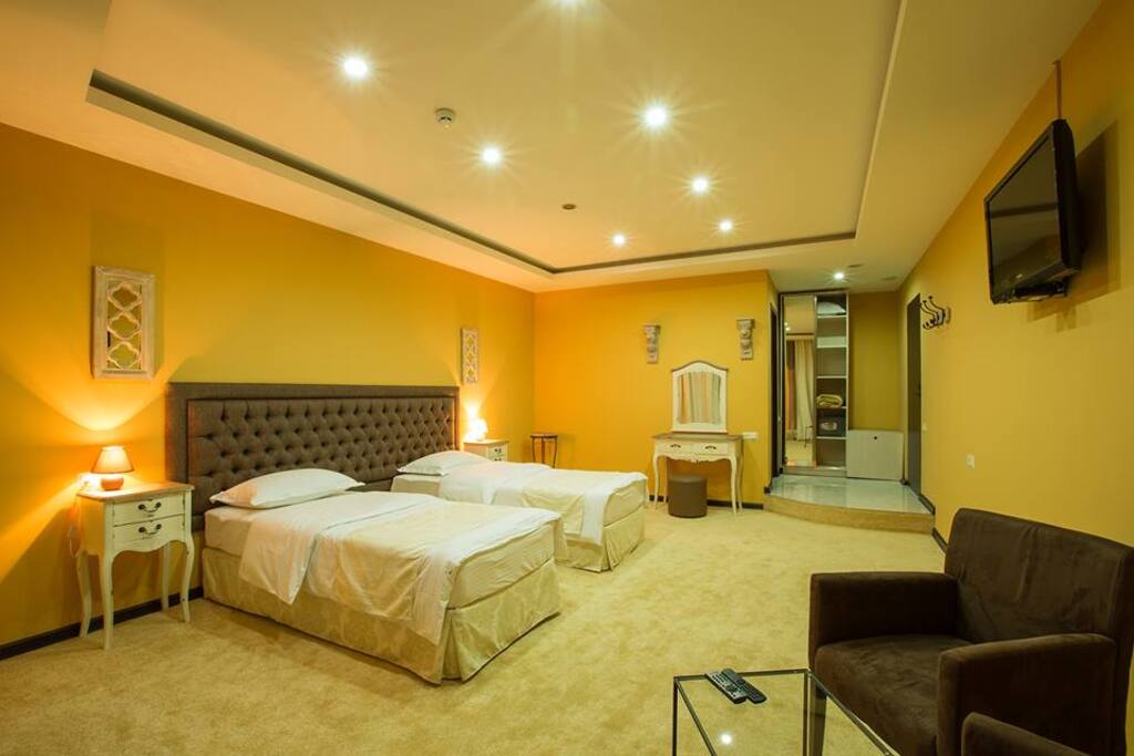 Amber Hotel  and Tours - 예레반(Yerevan)의 호텔에서 살아보기, 예레반(Yerevan), 아르메니아