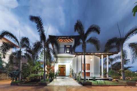 Gold Crown Residence(Lion Rock View)