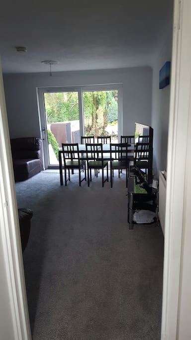 living/dining room