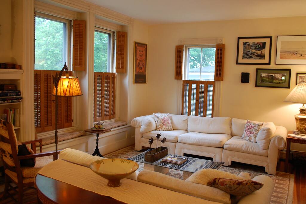 Living Room
common space