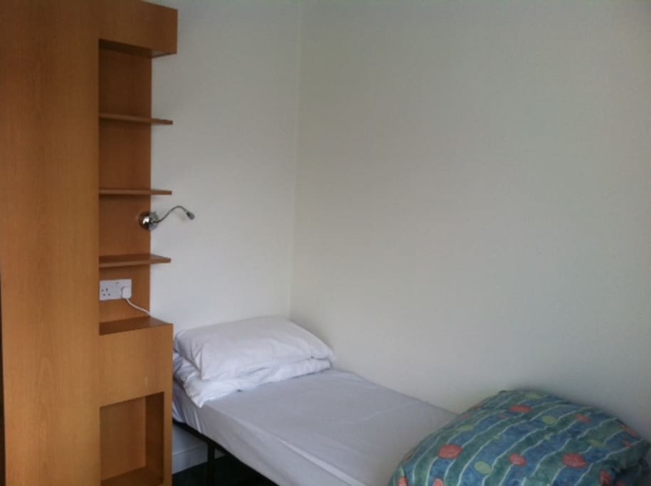 Official photo (similar room).