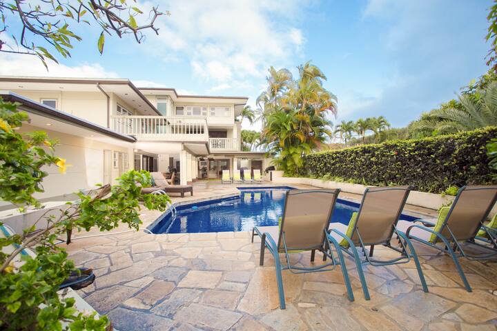 Huge House Near Kailua Beach, Short Stay Available gallery image 4