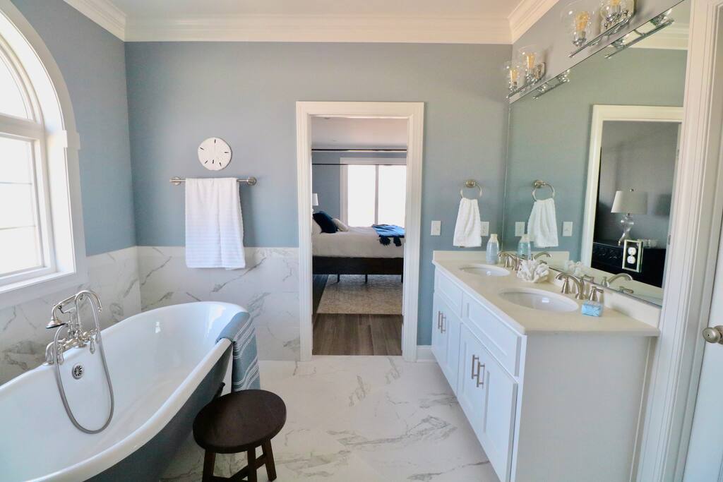 Downstairs master bath