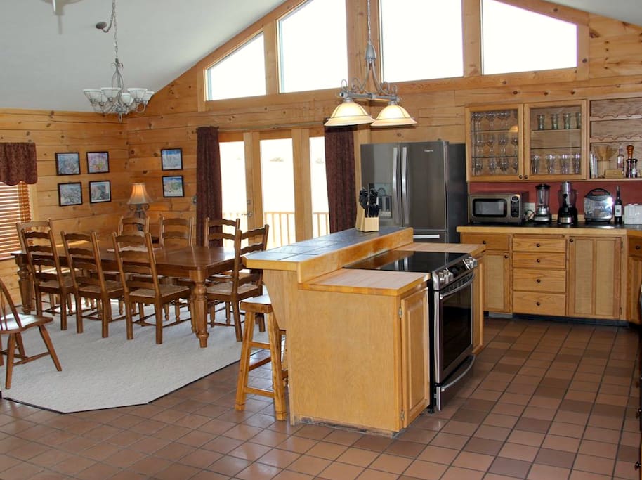 Spacious Kitchen-Diner