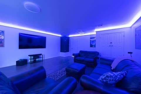 *Home Theater* LRG 4 Bd Near Ft. Hood/Restaurants