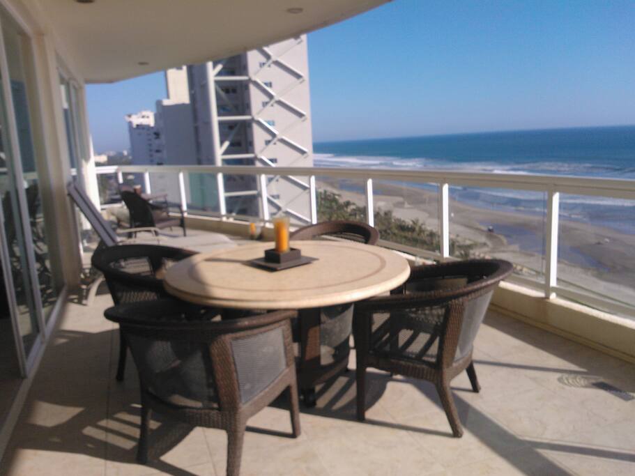 TERRAZA CON 180 GRADOS VISTA AL MAR