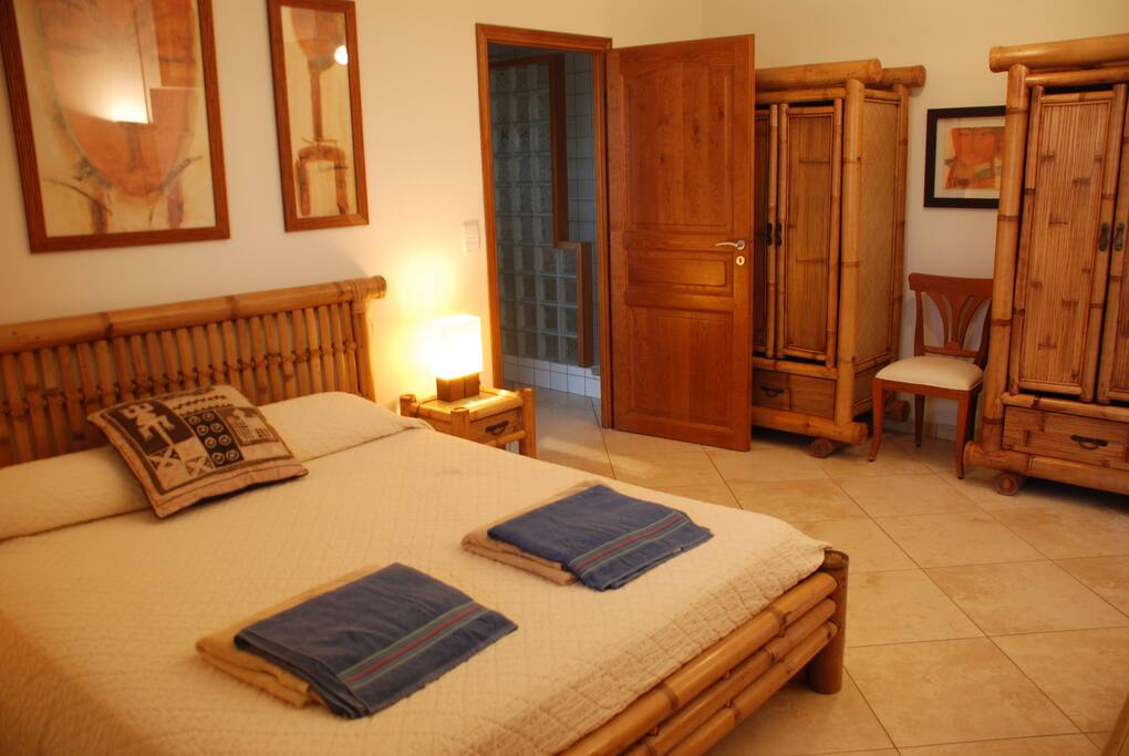 Master-Bedroom and en-suite