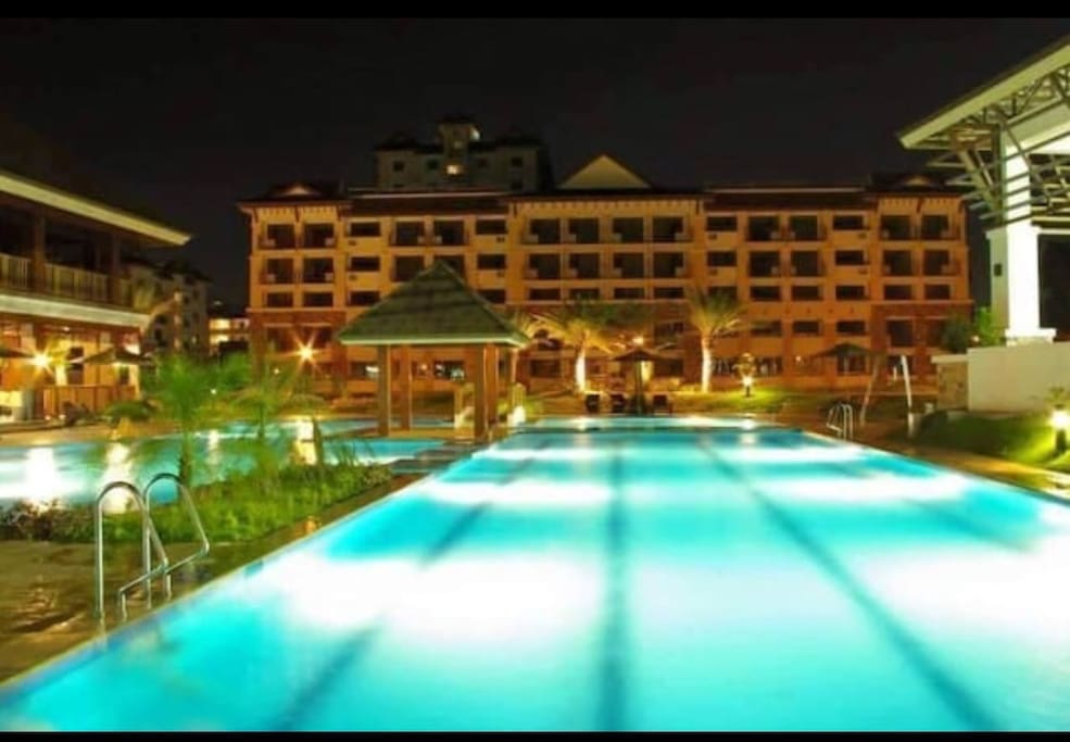 Evening view - The low-rise building where the unit is situated in front of the amenities ( swimming pool, clubhouse, basketball court, children's playground & fitness gym )