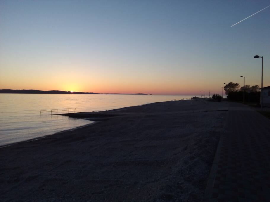 plaža 200m