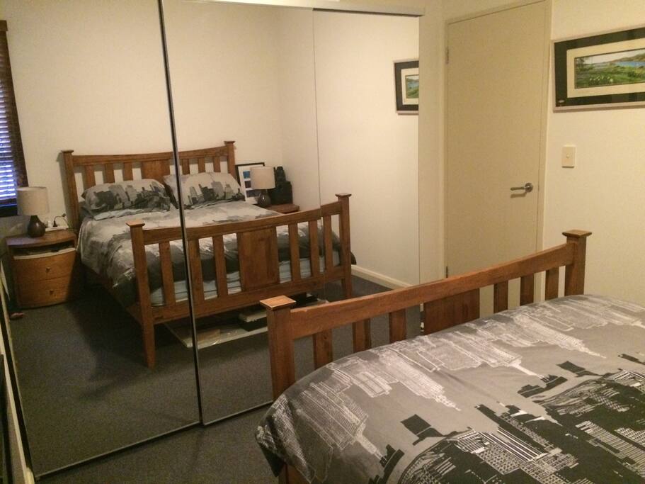 Full Mirror Wardrobe