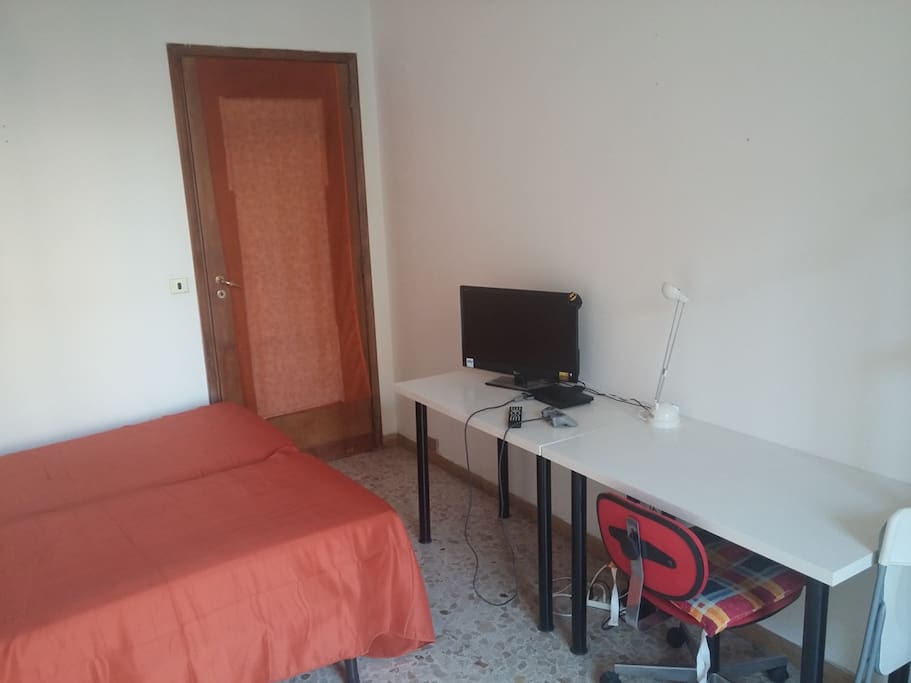 Camera da letto - Particolare TV