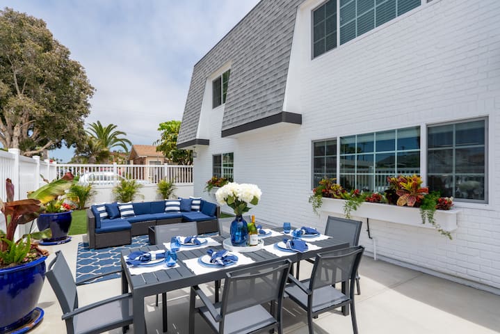 Family Getaway4 Beach 1 Block Wi-Fi AC BBQ Parking