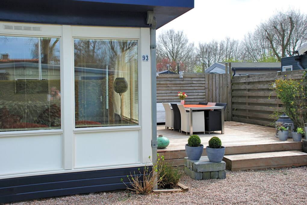 Terras vanuit tuin