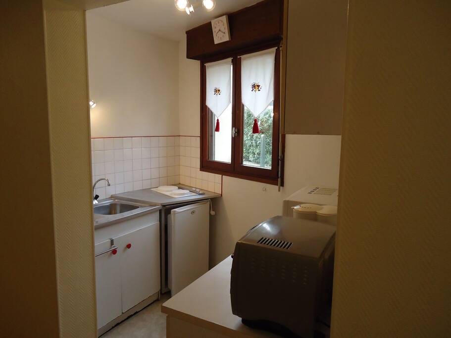 Petite cuisine toute équipée