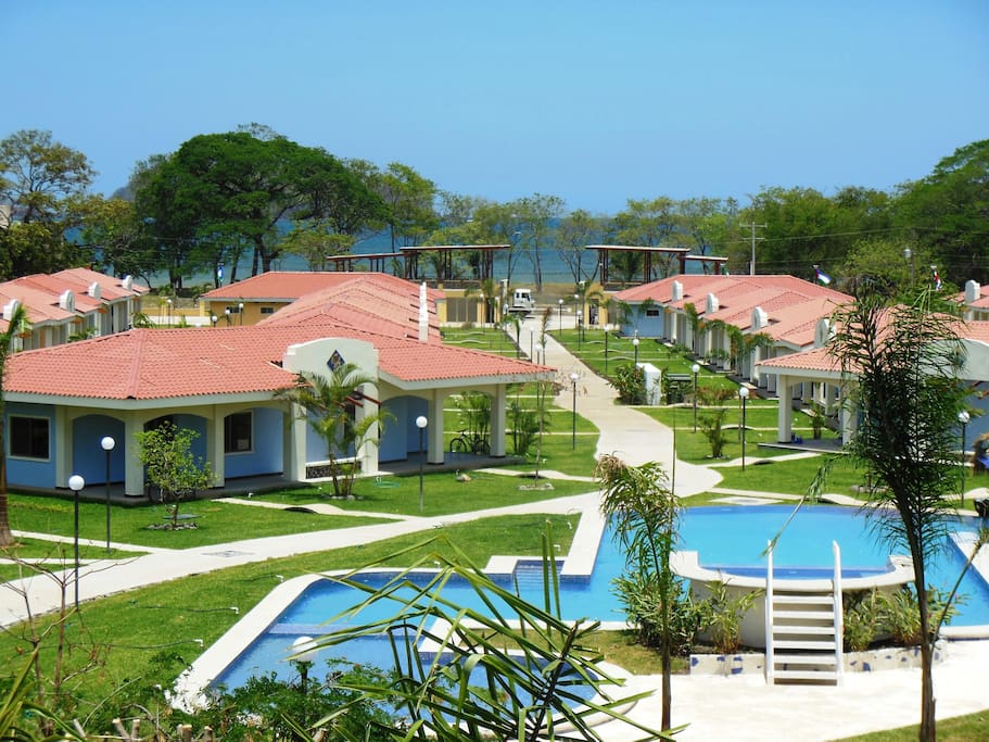 Villa MAGNOLIA AT at VILLAGGIO Sueno al MAR