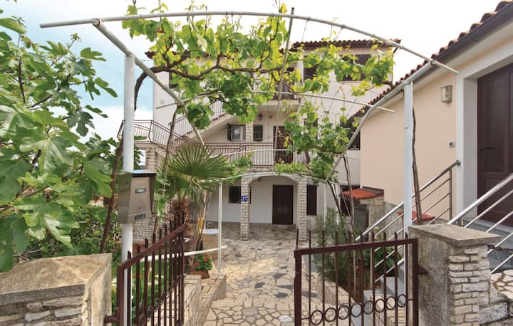 Semar Apartments 2+1 - Pula