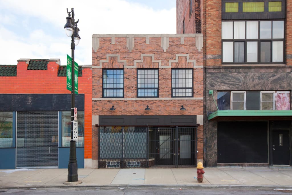 Front street view from Gratiot Avenue.