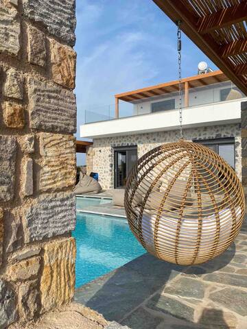 Villa Milan 1 with private pool and padel court gallery image 2