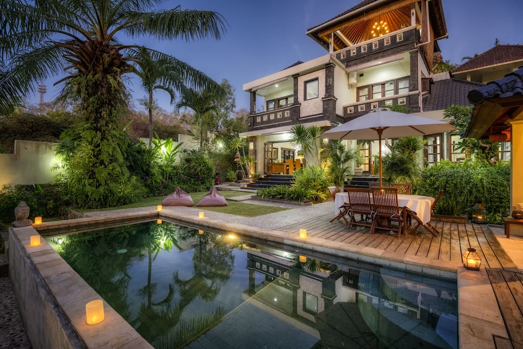  LUXURY  VILLA  WITH TROPICAL GARDEN  ULUWATU Villas  for 